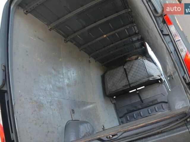 Серый Мерседес Sprinter, объемом двигателя 2.2 л и пробегом 383 тыс. км за 23150 $, фото 35 на Automoto.ua