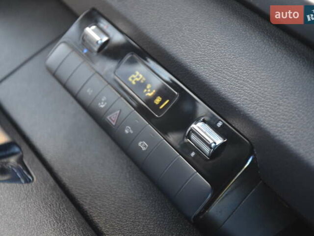 Серый Мерседес Sprinter, объемом двигателя 2.2 л и пробегом 383 тыс. км за 23150 $, фото 48 на Automoto.ua