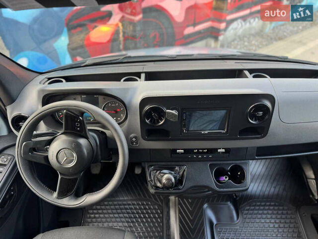 Сірий Мерседес Sprinter, об'ємом двигуна 2.14 л та пробігом 426 тис. км за 21950 $, фото 14 на Automoto.ua