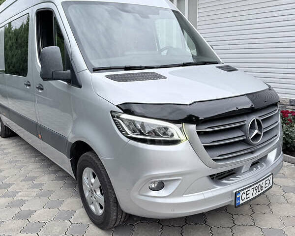 Серый Мерседес Sprinter, объемом двигателя 3 л и пробегом 158 тыс. км за 55885 $, фото 4 на Automoto.ua