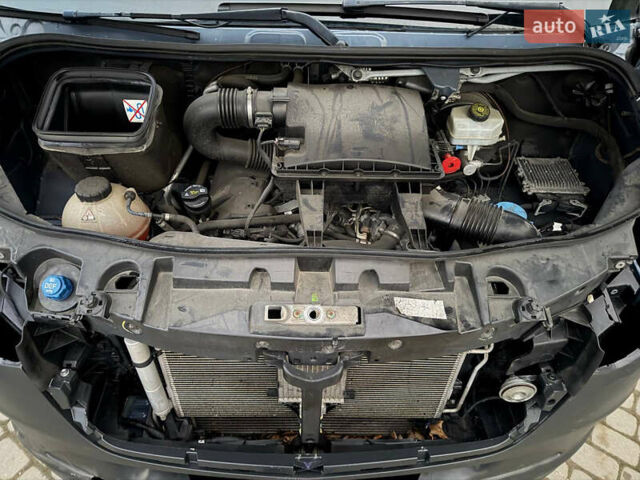 Серый Мерседес Sprinter, объемом двигателя 3 л и пробегом 164 тыс. км за 22500 $, фото 18 на Automoto.ua