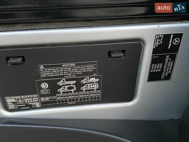 Серый Мерседес Sprinter, объемом двигателя 2.2 л и пробегом 290 тыс. км за 28900 $, фото 45 на Automoto.ua