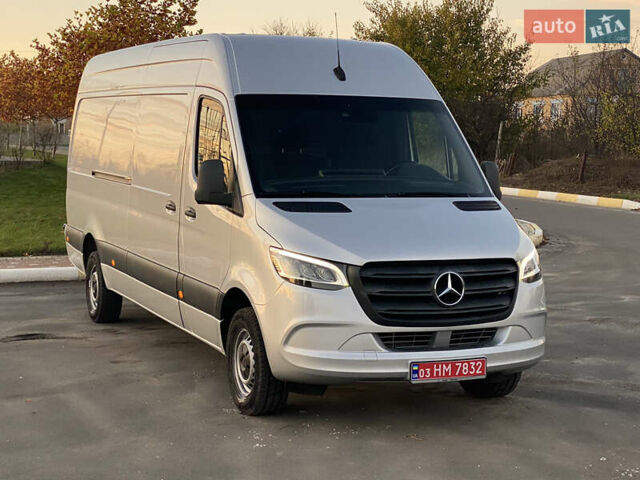 Серый Мерседес Sprinter, объемом двигателя 2.2 л и пробегом 290 тыс. км за 28900 $, фото 63 на Automoto.ua