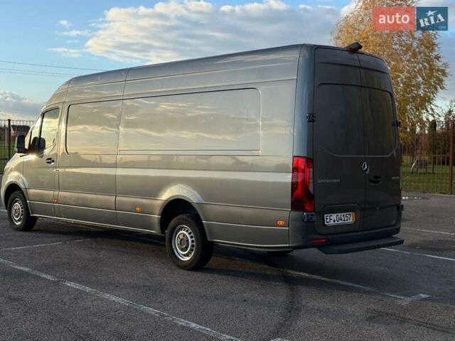 Серый Мерседес Sprinter, объемом двигателя 3 л и пробегом 202 тыс. км за 54990 $, фото 6 на Automoto.ua