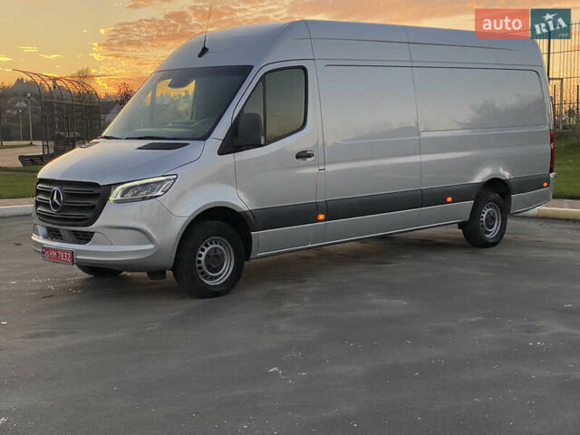 Серый Мерседес Sprinter, объемом двигателя 2.2 л и пробегом 290 тыс. км за 28900 $, фото 20 на Automoto.ua