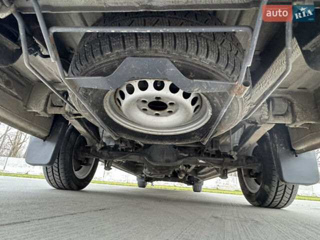 Сірий Мерседес Sprinter, об'ємом двигуна 3 л та пробігом 201 тис. км за 50490 $, фото 33 на Automoto.ua