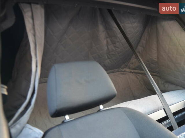 Серый Мерседес Sprinter, объемом двигателя 2.2 л и пробегом 383 тыс. км за 23150 $, фото 47 на Automoto.ua