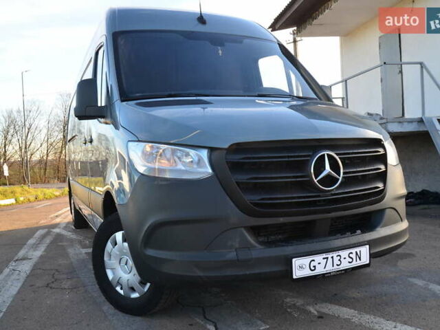Серый Мерседес Sprinter, объемом двигателя 2.2 л и пробегом 383 тыс. км за 23150 $, фото 16 на Automoto.ua