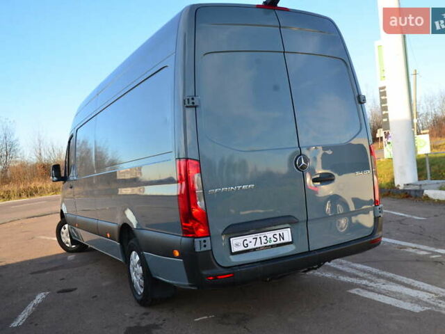 Серый Мерседес Sprinter, объемом двигателя 2.2 л и пробегом 383 тыс. км за 23150 $, фото 28 на Automoto.ua