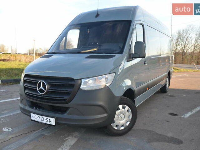 Серый Мерседес Sprinter, объемом двигателя 2.2 л и пробегом 383 тыс. км за 23150 $, фото 6 на Automoto.ua