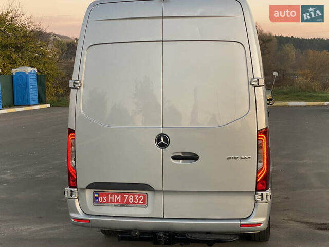 Серый Мерседес Sprinter, объемом двигателя 2.2 л и пробегом 290 тыс. км за 28900 $, фото 57 на Automoto.ua