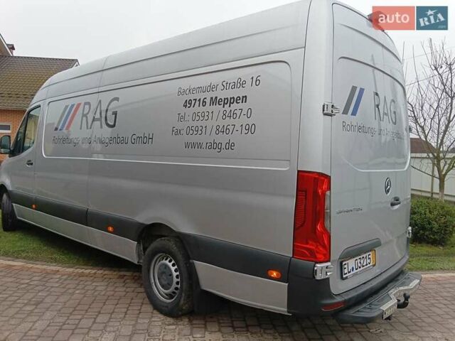 Сірий Мерседес Sprinter, об'ємом двигуна 2.14 л та пробігом 256 тис. км за 24378 $, фото 4 на Automoto.ua
