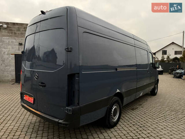 Серый Мерседес Sprinter, объемом двигателя 3 л и пробегом 164 тыс. км за 22500 $, фото 7 на Automoto.ua