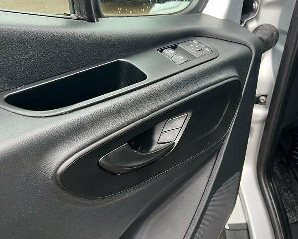 Сірий Мерседес Sprinter, об'ємом двигуна 2.14 л та пробігом 295 тис. км за 29984 $, фото 40 на Automoto.ua