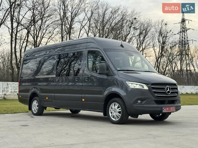 Сірий Мерседес Sprinter, об'ємом двигуна 3 л та пробігом 201 тис. км за 50490 $, фото 2 на Automoto.ua
