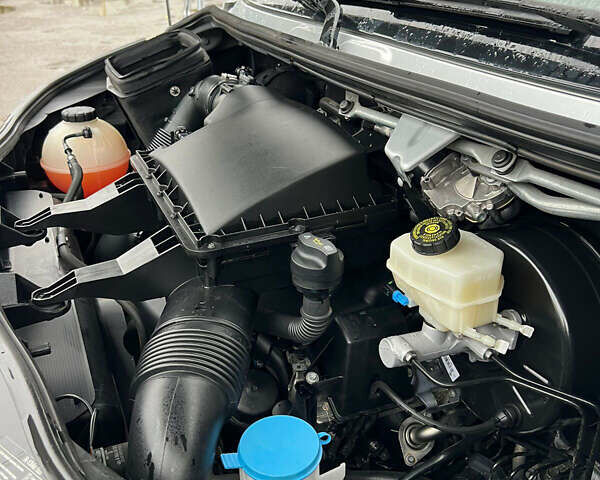 Сірий Мерседес Sprinter, об'ємом двигуна 2.14 л та пробігом 295 тис. км за 29984 $, фото 24 на Automoto.ua