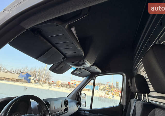 Сірий Мерседес Sprinter, об'ємом двигуна 2.2 л та пробігом 232 тис. км за 28700 $, фото 23 на Automoto.ua