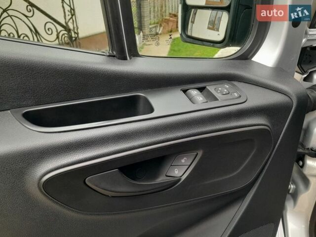 Серый Мерседес Sprinter, объемом двигателя 2.14 л и пробегом 418 тыс. км за 32380 $, фото 19 на Automoto.ua