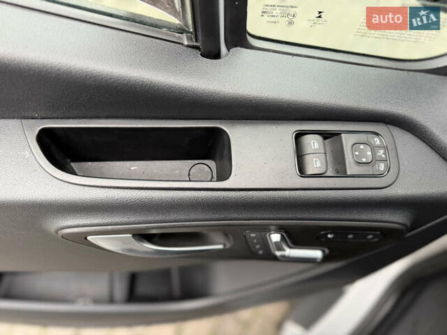 Серый Мерседес Sprinter, объемом двигателя 3 л и пробегом 100 тыс. км за 46500 $, фото 30 на Automoto.ua