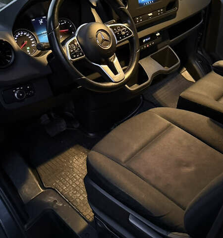 Серый Мерседес Sprinter, объемом двигателя 2.14 л и пробегом 217 тыс. км за 40533 $, фото 20 на Automoto.ua