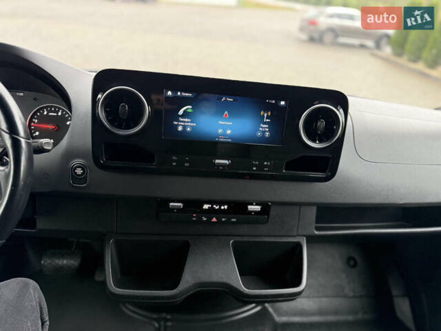 Серый Мерседес Sprinter, объемом двигателя 3 л и пробегом 100 тыс. км за 46500 $, фото 24 на Automoto.ua