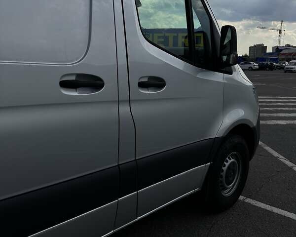 Сірий Мерседес Sprinter, об'ємом двигуна 3 л та пробігом 32 тис. км за 38000 $, фото 9 на Automoto.ua