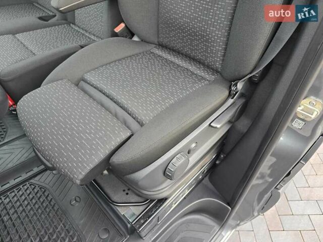 Сірий Мерседес Sprinter, об'ємом двигуна 3 л та пробігом 49 тис. км за 99243 $, фото 22 на Automoto.ua