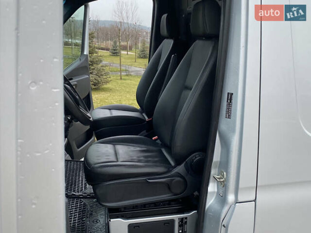 Сірий Мерседес Sprinter, об'ємом двигуна 2.2 л та пробігом 249 тис. км за 21500 $, фото 42 на Automoto.ua