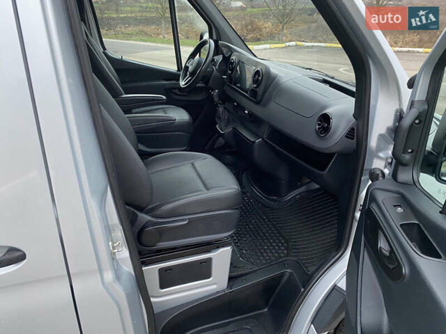 Сірий Мерседес Sprinter, об'ємом двигуна 2.2 л та пробігом 249 тис. км за 21500 $, фото 24 на Automoto.ua