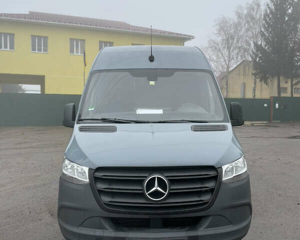 Сірий Мерседес Sprinter, об'ємом двигуна 2.14 л та пробігом 451 тис. км за 25500 $, фото 2 на Automoto.ua