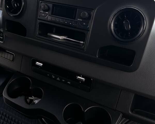 Сірий Мерседес Sprinter, об'ємом двигуна 3 л та пробігом 32 тис. км за 38000 $, фото 25 на Automoto.ua