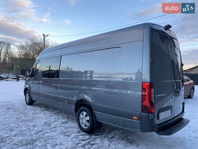 Серый Мерседес Sprinter, объемом двигателя 2.99 л и пробегом 192 тыс. км за 61491 $, фото 8 на Automoto.ua
