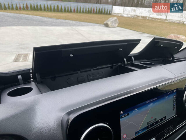 Серый Мерседес Sprinter, объемом двигателя 2.14 л и пробегом 170 тыс. км за 38999 $, фото 38 на Automoto.ua