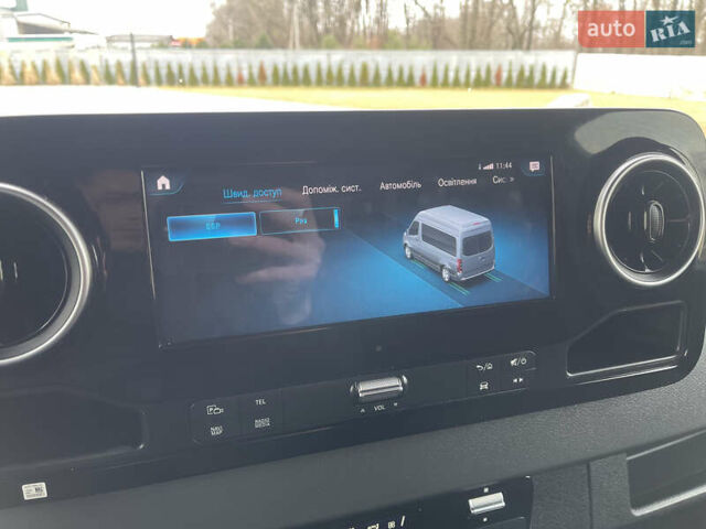 Серый Мерседес Sprinter, объемом двигателя 2.14 л и пробегом 170 тыс. км за 38999 $, фото 25 на Automoto.ua