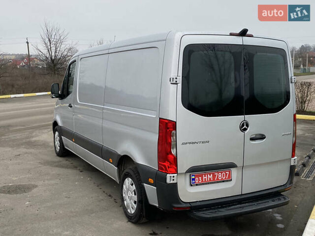 Сірий Мерседес Sprinter, об'ємом двигуна 2.2 л та пробігом 249 тис. км за 21500 $, фото 9 на Automoto.ua