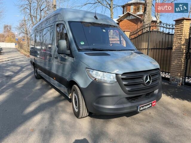 Сірий Мерседес Sprinter, об'ємом двигуна 2.1 л та пробігом 450 тис. км за 25490 $, фото 2 на Automoto.ua