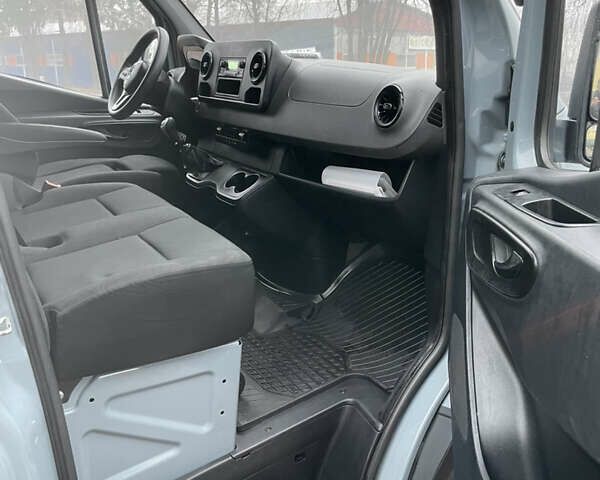 Сірий Мерседес Sprinter, об'ємом двигуна 2.14 л та пробігом 451 тис. км за 25500 $, фото 10 на Automoto.ua