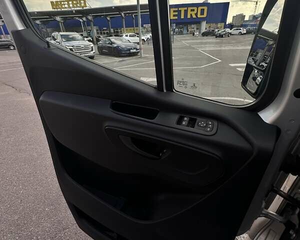 Сірий Мерседес Sprinter, об'ємом двигуна 3 л та пробігом 32 тис. км за 38000 $, фото 14 на Automoto.ua