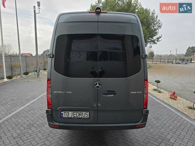Сірий Мерседес Sprinter, об'ємом двигуна 3 л та пробігом 49 тис. км за 99243 $, фото 7 на Automoto.ua