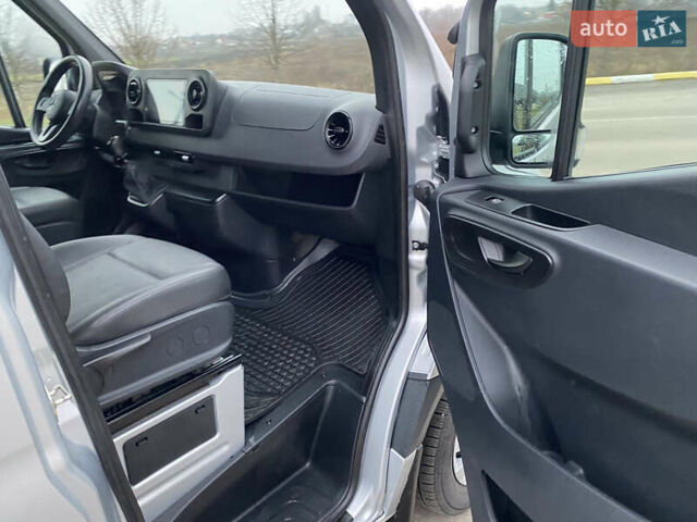 Сірий Мерседес Sprinter, об'ємом двигуна 2.2 л та пробігом 249 тис. км за 21500 $, фото 22 на Automoto.ua