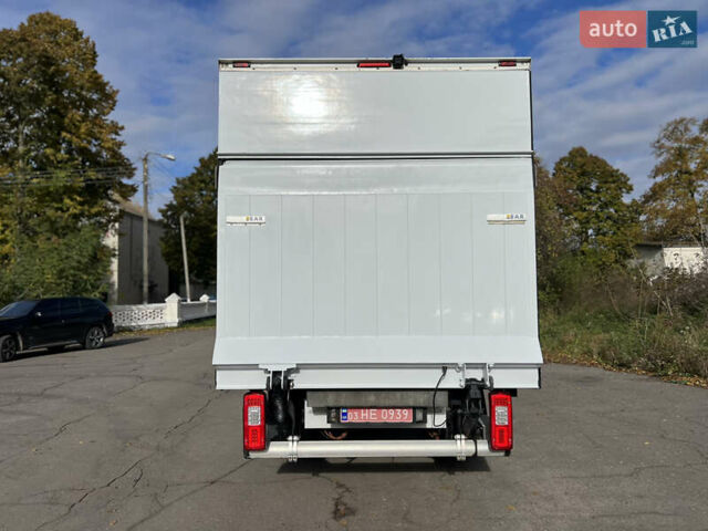 Серый Мерседес Sprinter, объемом двигателя 3 л и пробегом 320 тыс. км за 36800 $, фото 7 на Automoto.ua