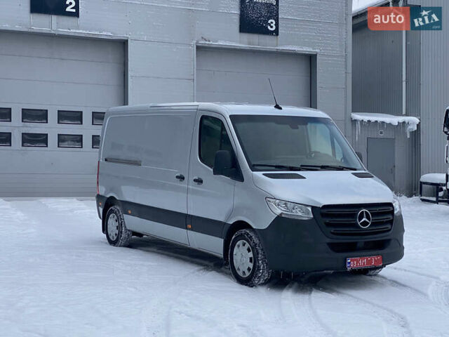 Серый Мерседес Sprinter, объемом двигателя 2.2 л и пробегом 249 тыс. км за 21500 $, фото 63 на Automoto.ua