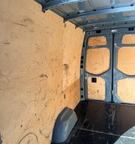 Сірий Мерседес Sprinter, об'ємом двигуна 2.14 л та пробігом 452 тис. км за 26800 $, фото 21 на Automoto.ua