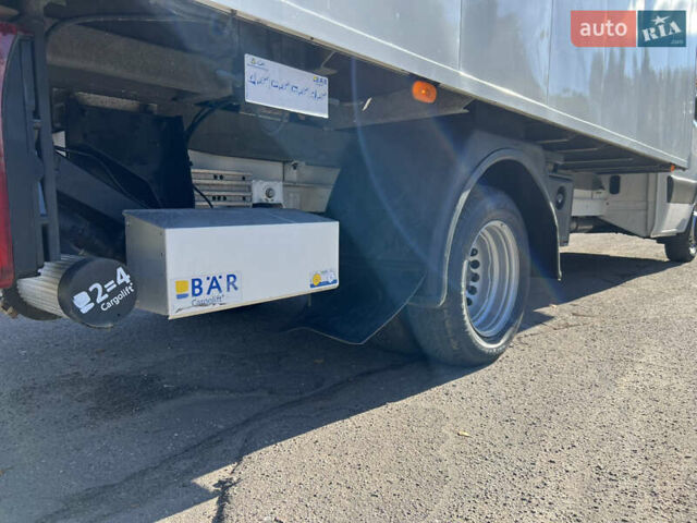 Серый Мерседес Sprinter, объемом двигателя 3 л и пробегом 320 тыс. км за 36800 $, фото 43 на Automoto.ua