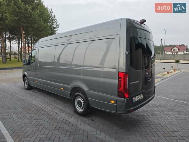 Сірий Мерседес Sprinter, об'ємом двигуна 3 л та пробігом 49 тис. км за 99243 $, фото 5 на Automoto.ua