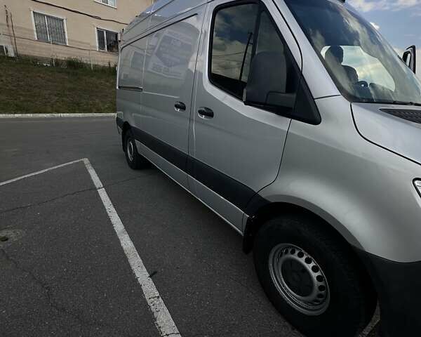 Сірий Мерседес Sprinter, об'ємом двигуна 3 л та пробігом 32 тис. км за 38000 $, фото 11 на Automoto.ua
