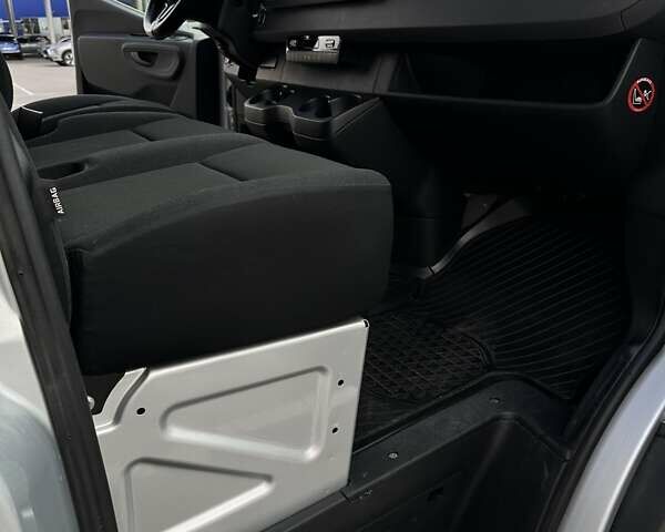 Сірий Мерседес Sprinter, об'ємом двигуна 3 л та пробігом 32 тис. км за 38000 $, фото 19 на Automoto.ua