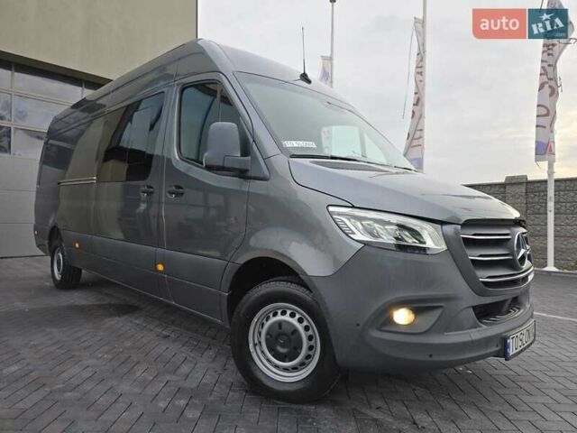 Сірий Мерседес Sprinter, об'ємом двигуна 3 л та пробігом 49 тис. км за 99243 $, фото 1 на Automoto.ua