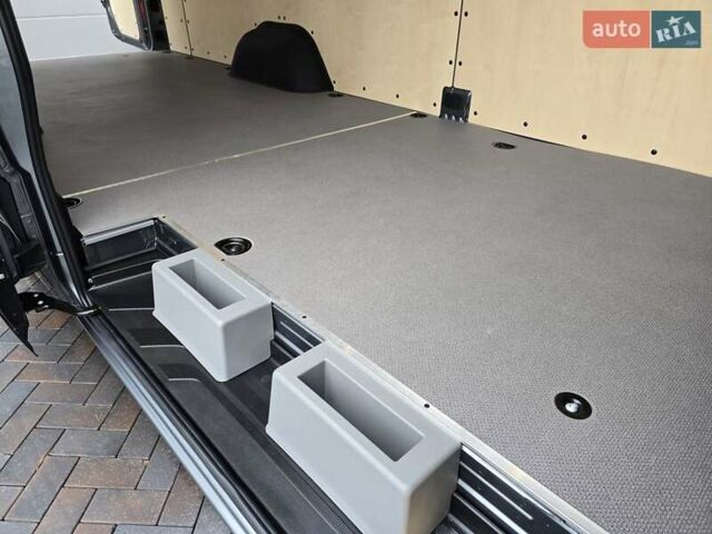 Сірий Мерседес Sprinter, об'ємом двигуна 3 л та пробігом 1 тис. км за 121601 $, фото 14 на Automoto.ua