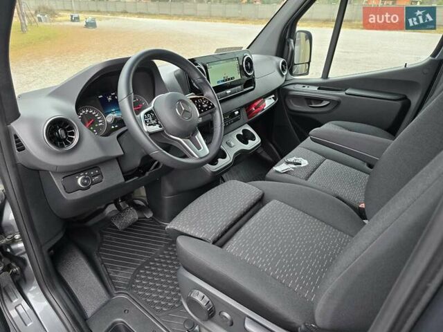 Сірий Мерседес Sprinter, об'ємом двигуна 3 л та пробігом 1 тис. км за 121601 $, фото 16 на Automoto.ua